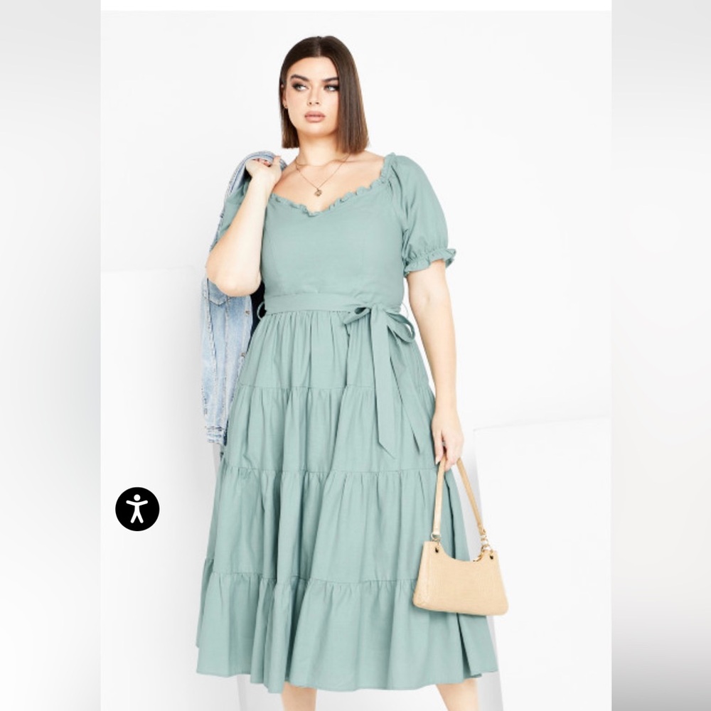 City Chic puff sleeve seafoam maxi dresss sz. 16(smalll City Chic sizing)